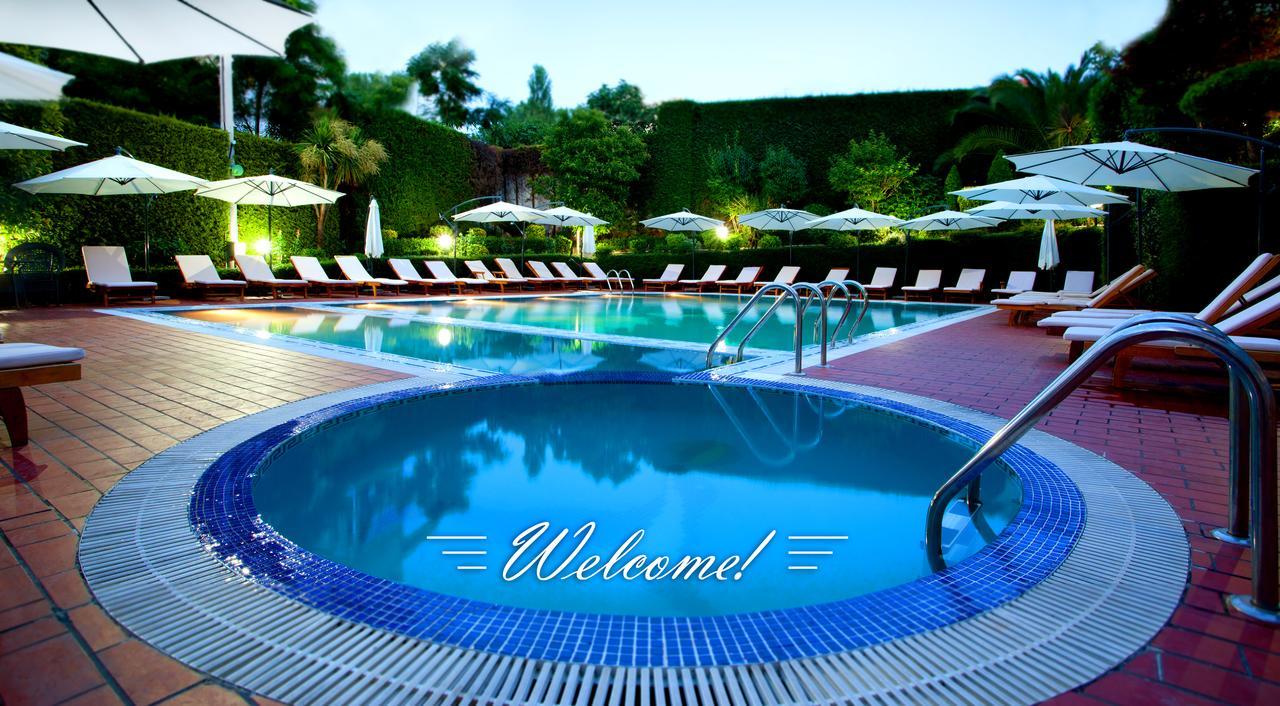 Orchidea Hotel Тирана Екстериор снимка